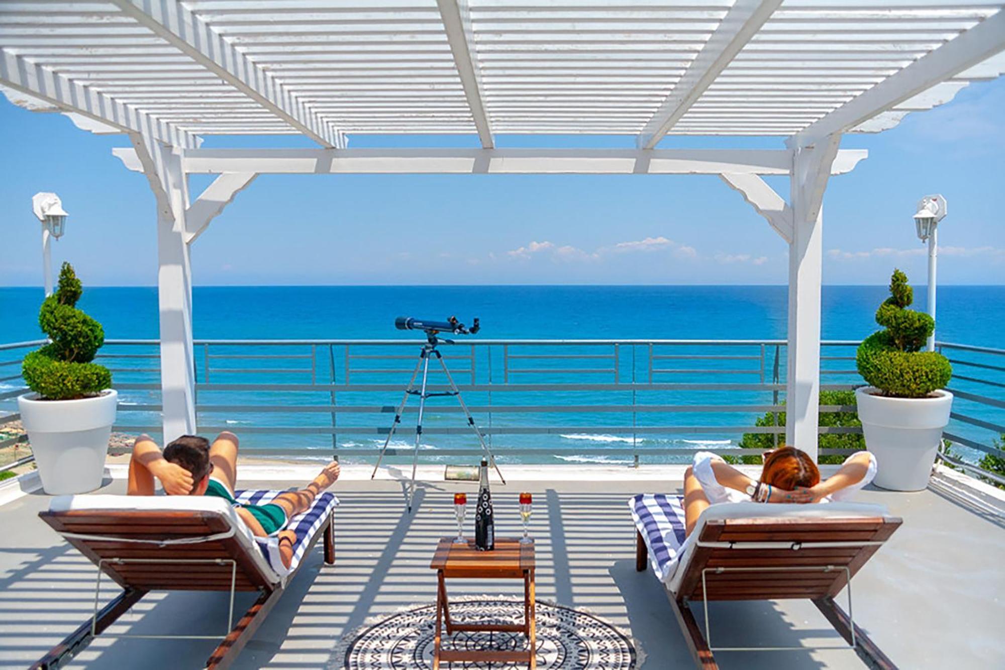 Panorama Suites & Spa - Adults Only Stómion Værelse billede