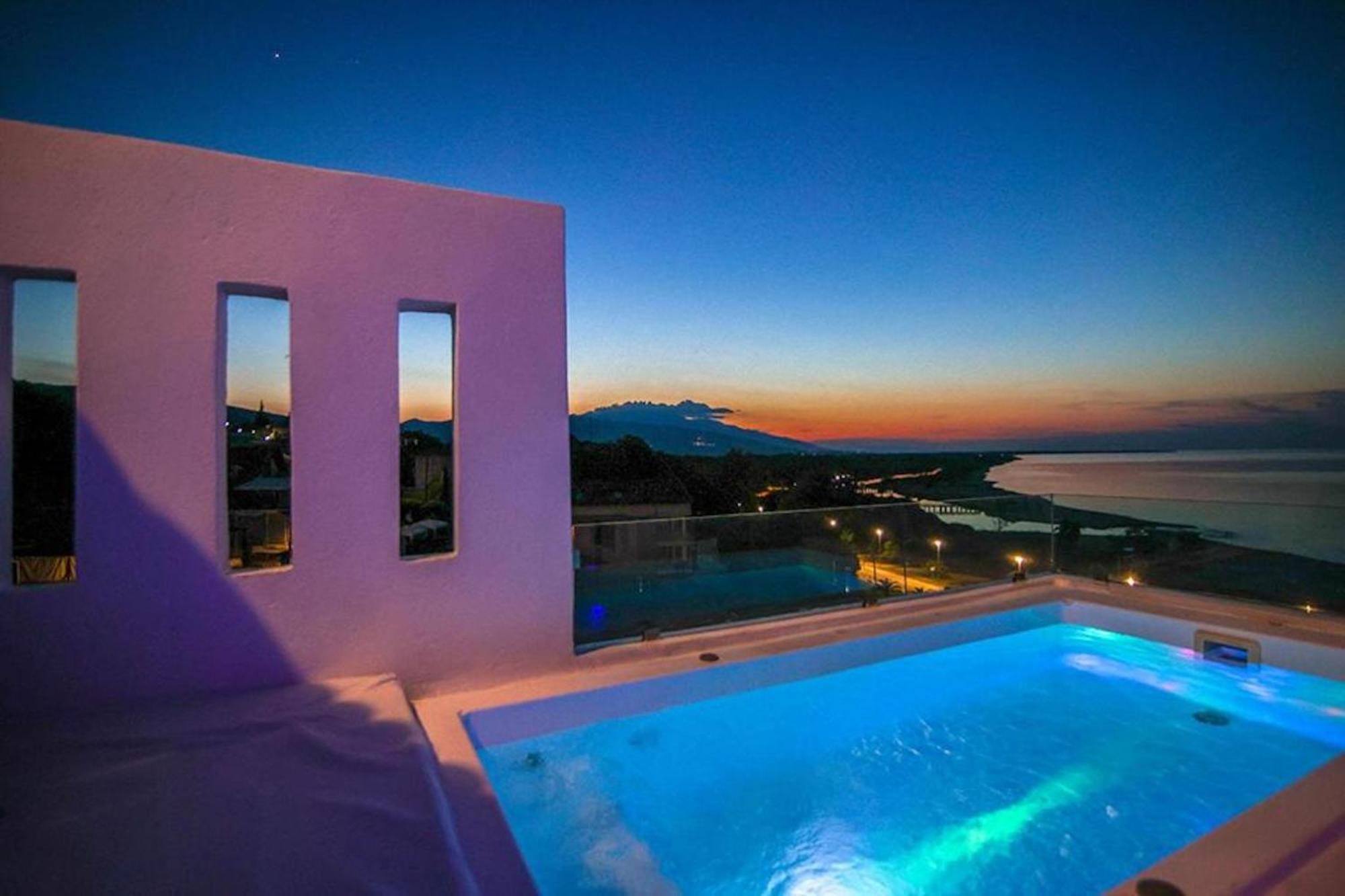 Panorama Suites & Spa - Adults Only Stómion Værelse billede